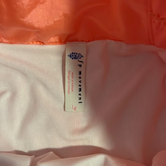 Free People shorts - Picture 6 of 7